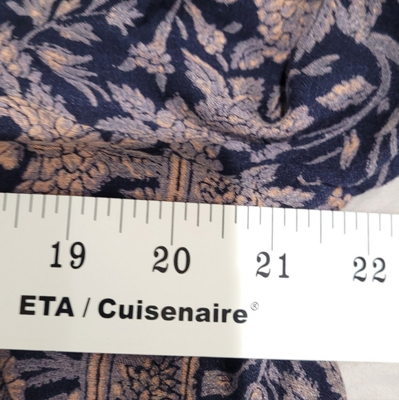 Lucky Brand Women's SZ M peasant top boho navy floral flowy button front - Picture 10 of 11